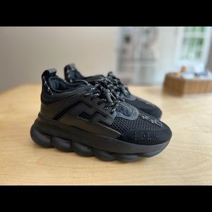Versace Chain Reaction Black